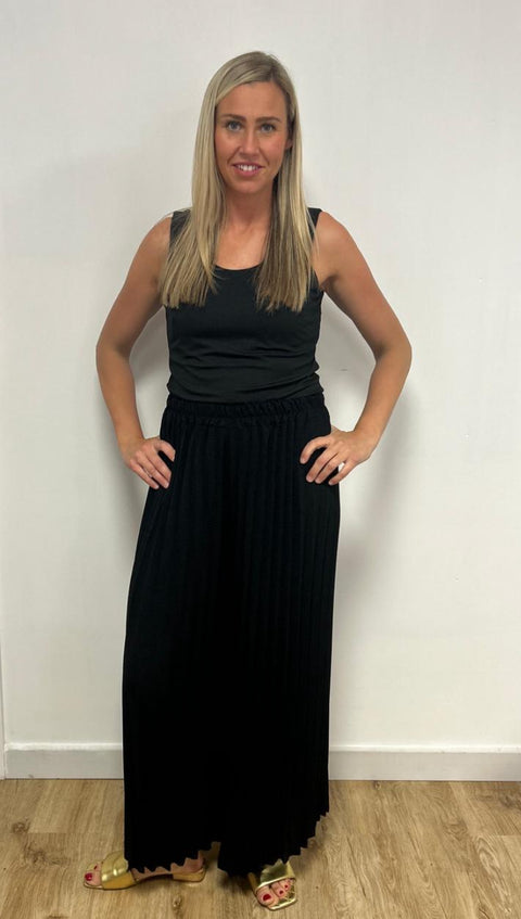 Ladies Black Pleated Wide Leg Trousers