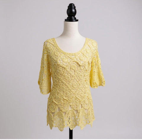 Ladies Crochet Top in Lemon